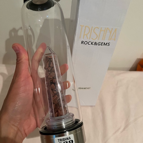 Clear Water Bottle with Brown Crystal Infuser - Picture 2 of 2